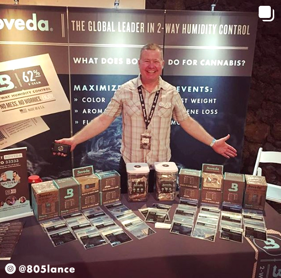 Boveda packs, cannabis, 2-way humidity control, keep the aroma inside your bud.
