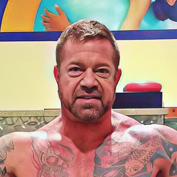 Cord Peck before and after. As an award-winning bodybuilder, Cord ranked fourth in the nation in men’s physique division. He is a Boveda-sponsored athlete who uses the 2-way humidity control to preserve the potency of his medicinal cannabis.